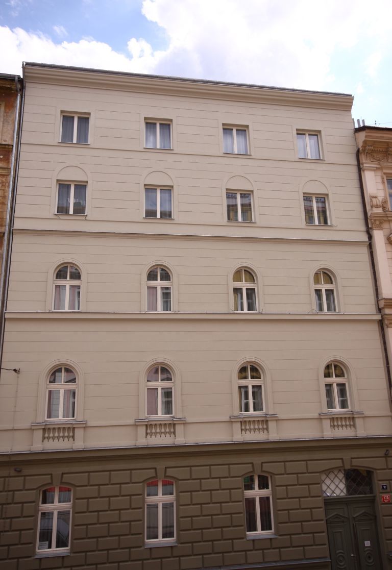 Pure White Hotel Praga Exterior foto